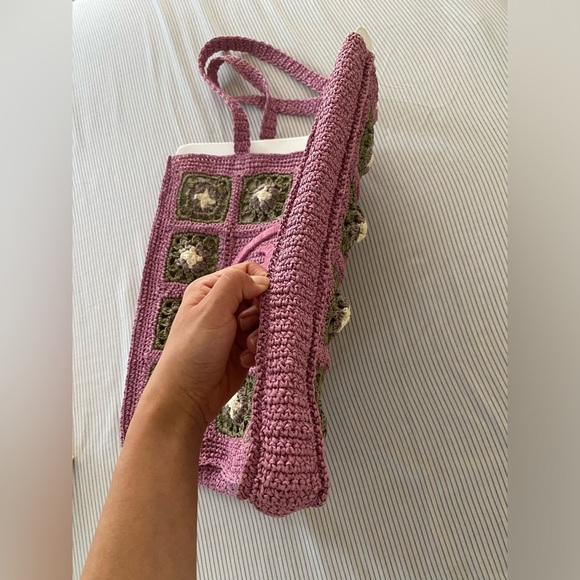 Tory Burch Pink & Green Raffia Hand Crochet Tote Bag - Picture 5 of 8
